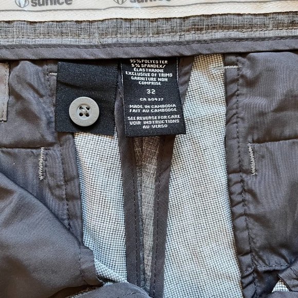 Sunice Men's Performance Golf Casual Shorts Size 32 Flat Front Gray - Picture 3 of 8